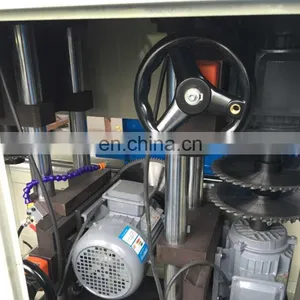 Five Knife Milling Machine China CNC Milling Machine Universal Milling Machine thumbnail-4