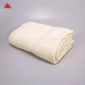 100% Cotton Knit Jacquard Baby Blanket Cartoon Custom With Toys thumbnail-4