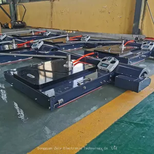 Photovoltaic Cleaning Machine High Efficiency Remote Control Cleaning Robot / Drone For Solar Panel Clean thumbnail-4