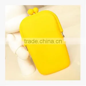 2015 Hot Selling Silicone Rubber Cosmetic Bag/colorful Cosmatic Bags thumbnail-5