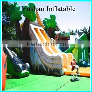 China Best Price Durable Inflatable Corkscrew Water Slide thumbnail-2