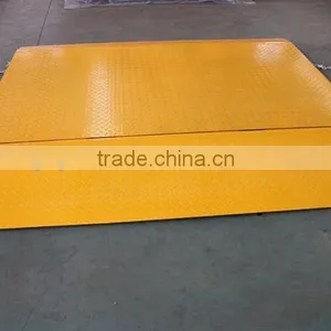 Loading Equipment for Containers thumbnail-2