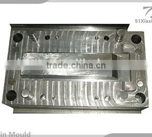 Multi Cavity Plastic Mold Manufacturer in China thumbnail-1