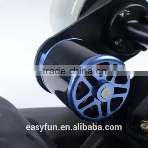 Stable 1200W Power Brushless Motor Linear Acceleration Electric Skateboard thumbnail-6