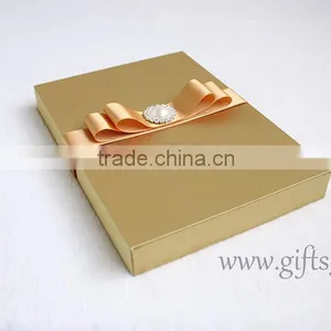 Beautiful Gold Wedding Invitation Favour Gift Boxes For Best Chocolate Packaging thumbnail-5