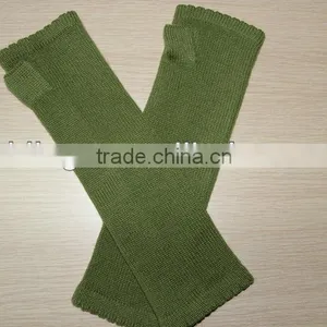 Cashmere Wrist Warmers thumbnail-1