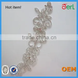 Wholesale Fashion Design Decorative Bling Bling Crystal Bridal Rhinestone Applique for Dresses thumbnail-3