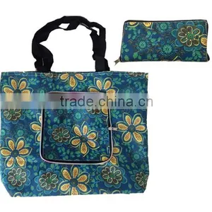 PP Handles Floral Print Polyester Foldable Beach Bag Wholesale thumbnail-2