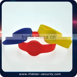 EM4100 Compatible EM ID RFID Silicone Wristband thumbnail-4