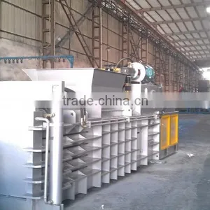 HIGH EFFICIENCY PLASTIC BALER MACHINE thumbnail-4