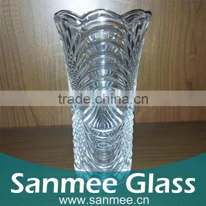 Fancy Design Clear Ripple Embossed Glass Flower Vase thumbnail-1