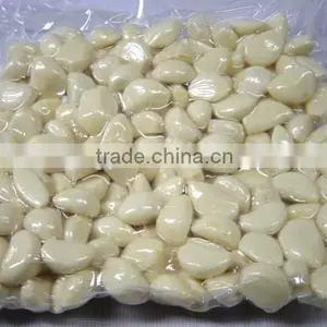 2016 New Crop Peeled Fresh Garlic Clove thumbnail-1