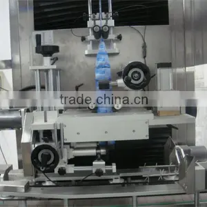 2016 Hot Sale Automatic Shrink Sleeve Labeling Machine With Steam Shrink Tunnel and Generator thumbnail-6