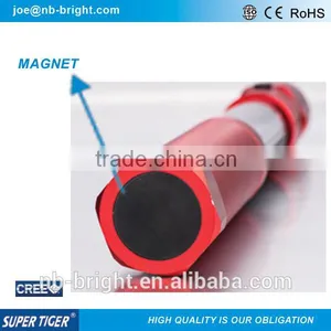 Multifunctional Telescopic and Magnetic Led Work Light thumbnail-4
