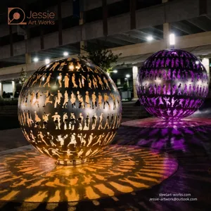 Outdoor LED Light Sculpture thumbnail-1