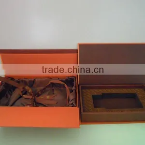 Offset Printing Design Small Red Perfume Box Packaging Design for Mini Perfume Oil thumbnail-4