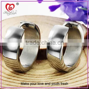 New Arrival 316L Titanium Steel Earring Jewelrys Simple Design Jewelry Silver Hoop Earring With Different Size Stainless Steel thumbnail-6