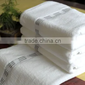 Cotton White Bath Towel New Design 16 Single Yarn Towel thumbnail-1