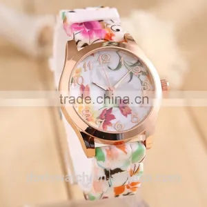 Fashion Quartz Watch Rose Flower Print Silicone Watches Floral Jelly Sports Watches For Women Men Girls Hot Pink Wholesale thumbnail-1