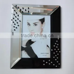 Wholesale New Design Cheap Beautiful Love Girl Glass Photo Frame thumbnail-1