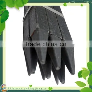 Black Plastic Lawn Edging Stakes thumbnail-1
