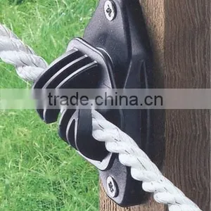 Fentech Farm Fence Plastic Claw Insulator for Nailing in Wood Post thumbnail-1