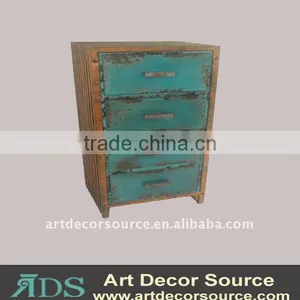 Decor Rusty Metal Furniture thumbnail-1