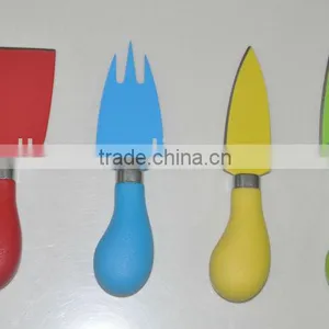 Color Blade Cheese Knife Set thumbnail-1