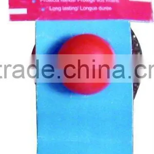 Kitchen Scrubber Ball With Plastic Handle thumbnail-1