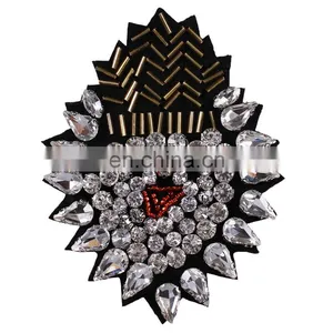 New Design Crystal Heart Rhinestones Beads Applique for Brooch Clothing Bags thumbnail-1