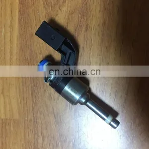 High Quality Fuel Injector Nozzle 03c906036M for V W G OLF thumbnail-3