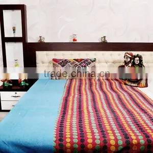Handmade Ethnic Vintage Quilt Throw Cotton Kantha Work Blanket Decorative Indian Bedding Reversible Throw Gudari Ralli Bedspread thumbnail-1