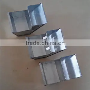 Wholesale Automatic Rabbit Feeders in 10cm and 15cm in Cage thumbnail-1