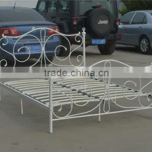 Modern and Elegant Metal Double Bed in White Color thumbnail-4