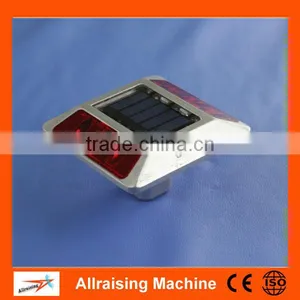 Aluminium Solar Road Studs thumbnail-3