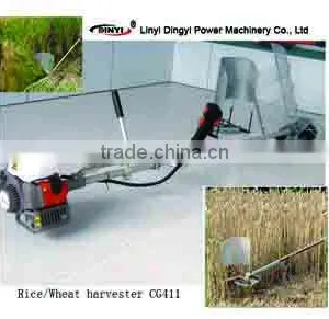 Agriculture Portable 2 Stroke Mini Rice and Wheat Harvester thumbnail-1
