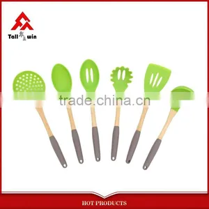 Factory Customized Funny Cool Style Silicone Solid Spoon/turner thumbnail-4
