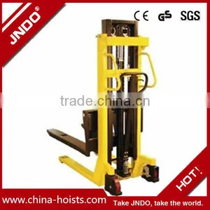 Made in China 3000kg Fast Lifting Speed Stacker thumbnail-1