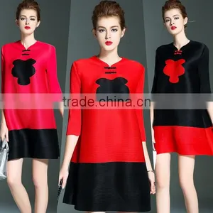 Retro Pleat Chinoiserie Printed Ladies Large Size Dress With Two Buttons thumbnail-1