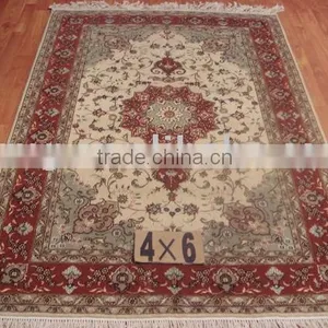 Wool and Silk Carpet thumbnail-1