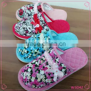 2015 Latest Fancy Girls Flower Slippers Indoor Beautiful Slippers Fashion Cotton Slippers Wholesale thumbnail-1