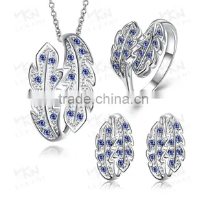 Silver Plated Design Chic Pearl Necklace Set thumbnail-1