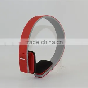 Travel Christmas Gift Kit for Mobile Phone Bluetooth Headset and Speaker thumbnail-3