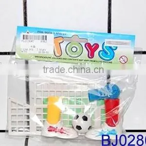 Funny Mini Plastic Sport Game Finger Football Set thumbnail-5