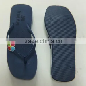 2016 Women's Slipper thumbnail-5