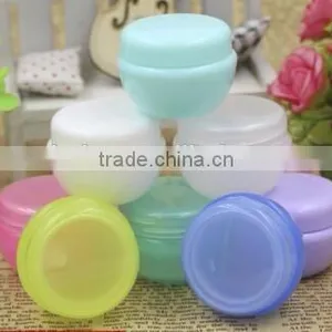 20g Green Plastic Jar Container With Plastic Lid Cap thumbnail-1