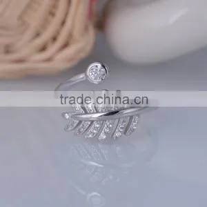925 Sterling Silver Feather Shaped Cocktail Pave Setting Ring thumbnail-4
