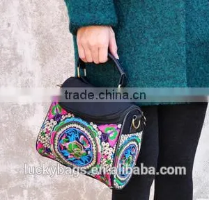 Supply Embroidery Canvas Messenger Bag Shoulder Bags for Women thumbnail-2