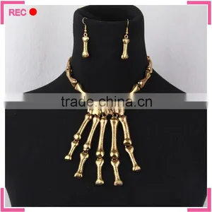 Necklace Earrings Set for Halloween, Skull Shaped Necklace Jewelry Set thumbnail-1