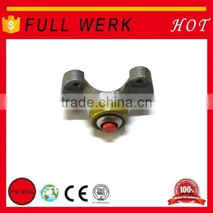 Hot Sell Xiaoshan CV Centre Yoke, Universal Joint Coupling,drive Shaft Tractor 4wd for Sale on F Ord,R3-21-2019 thumbnail-1